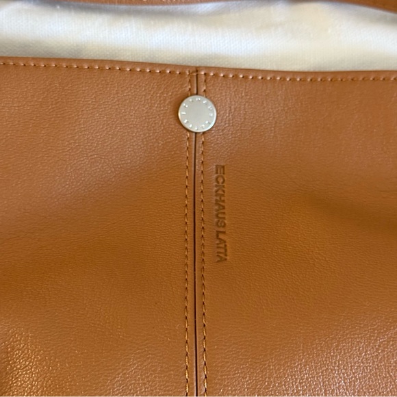 Eckhaus Latta Snap Bucket Bag Lambskin Leather Saddle - Picture 4 of 8